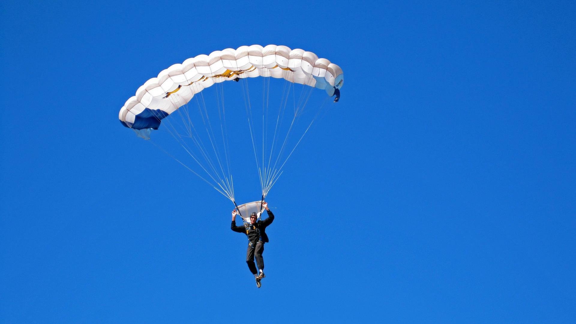 喀麦隆火力全开!抢七生死战上演非洲雄狮压制南美劲旅